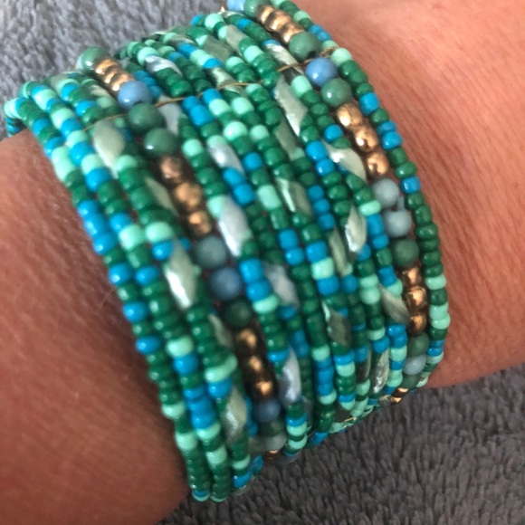 Jewelry - Picture 2 of 3